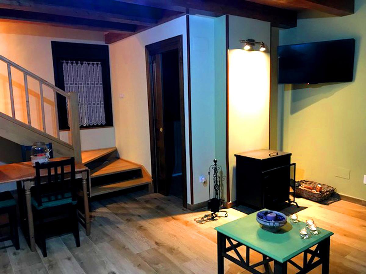 La Aguilerina Apartamentos Rurales Ovinana  Екстер'єр фото