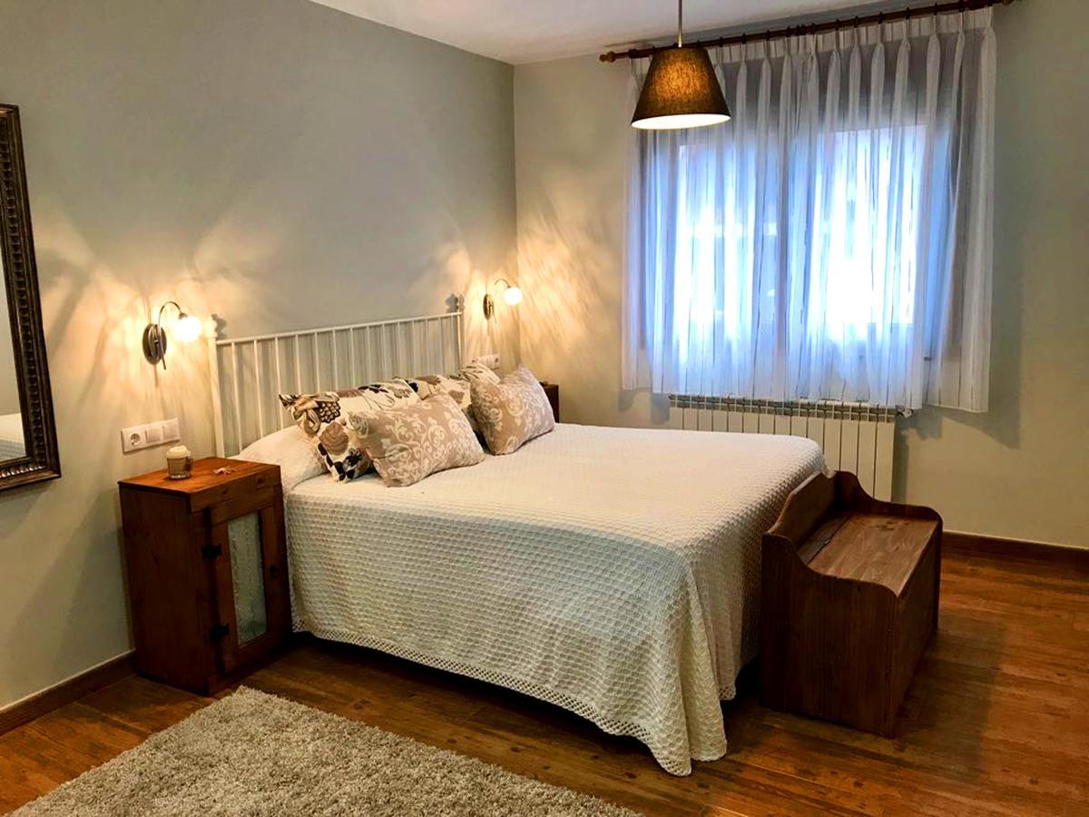 La Aguilerina Apartamentos Rurales Ovinana  Екстер'єр фото